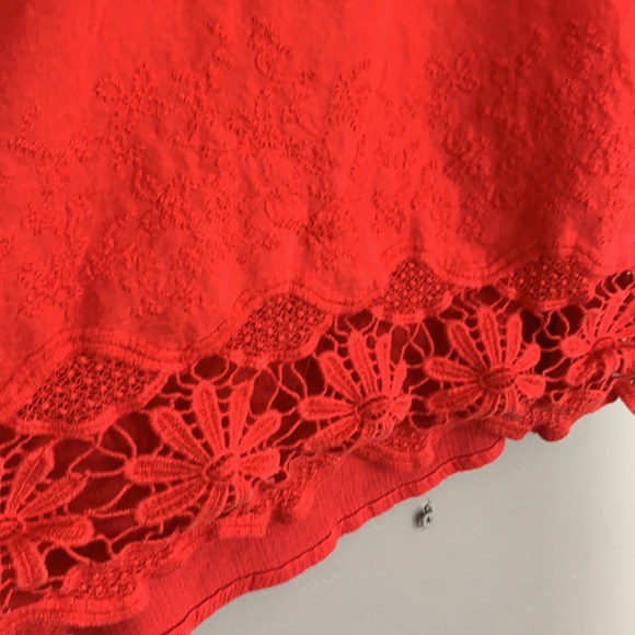 Red Floral Shoulder Top - Picture 4 of 6